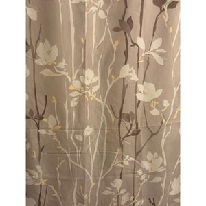 Madison Park Essentials Shower Curtain Floral Magnolia Beige Polyester 72x72 EUC